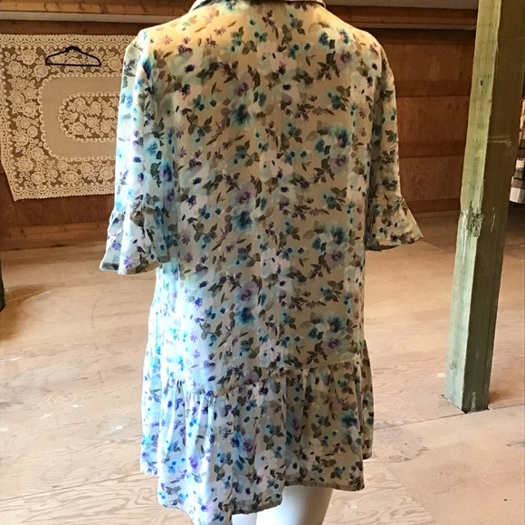 Caffe Marrakesh Button Up Floral Top - Picture 2 of 7